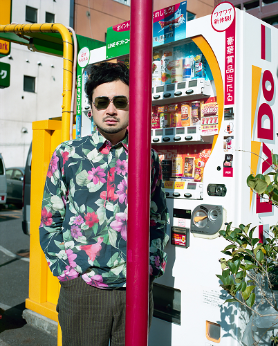 �O�쌒�����񖳊ϋq���z�M���C�u�y�~�Ɍ��������K�z